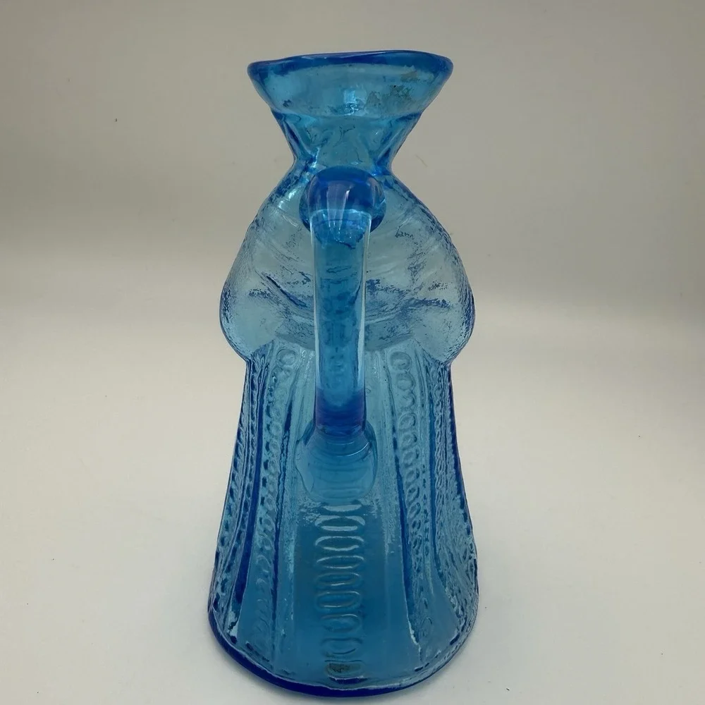 Syrup Pitcher Creamer Colonial Lady Figural Kanawha Glass Blue Vintage Art Glass